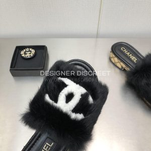 CHANEL MULES BLACK G39357 - Image 4